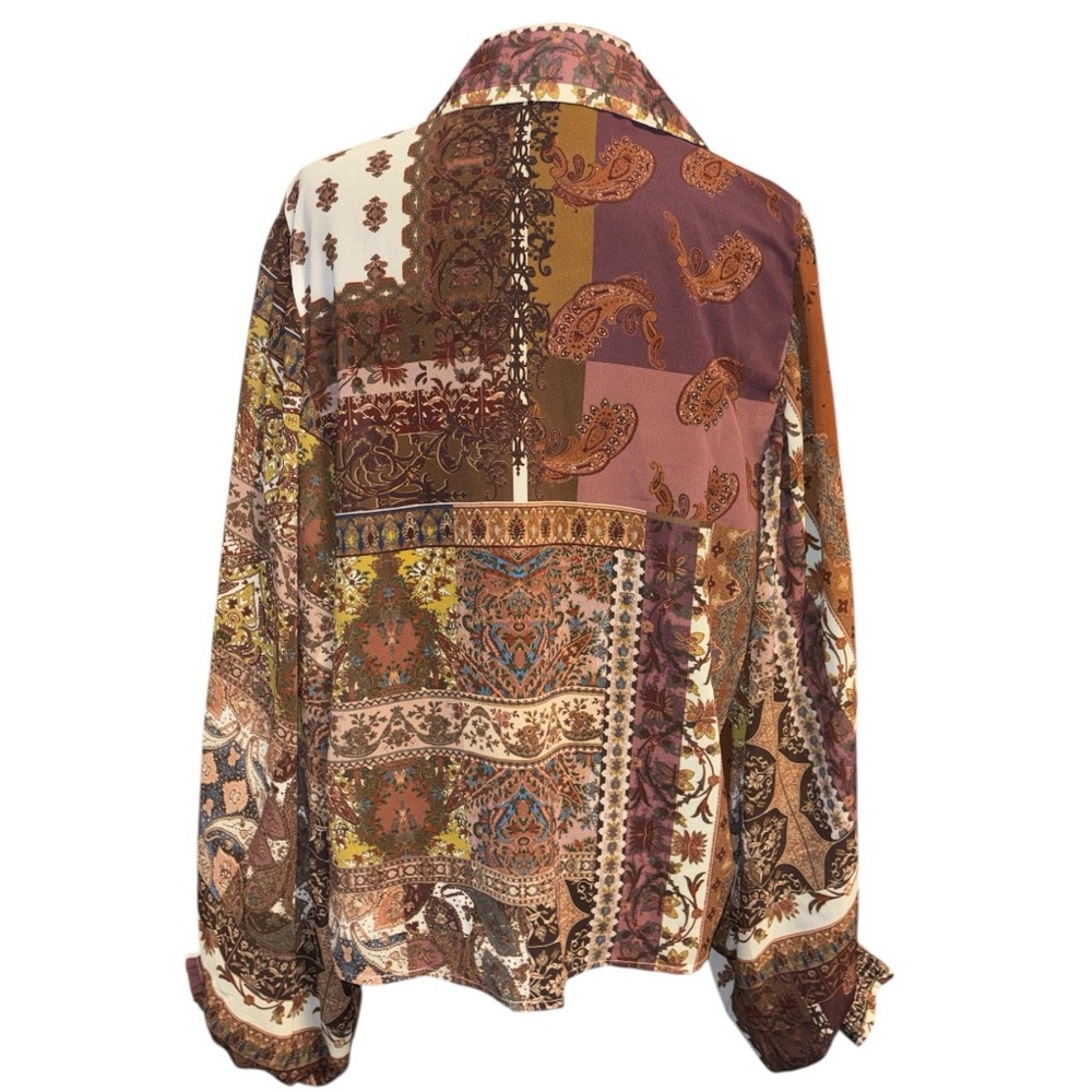 Flying Tomato Patterned Blouse - Picture 4 of 6